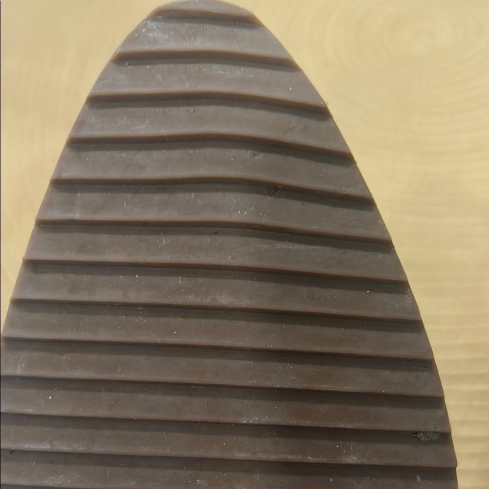 Nisolo Everyday Chelsea Boot - Picture 7 of 15